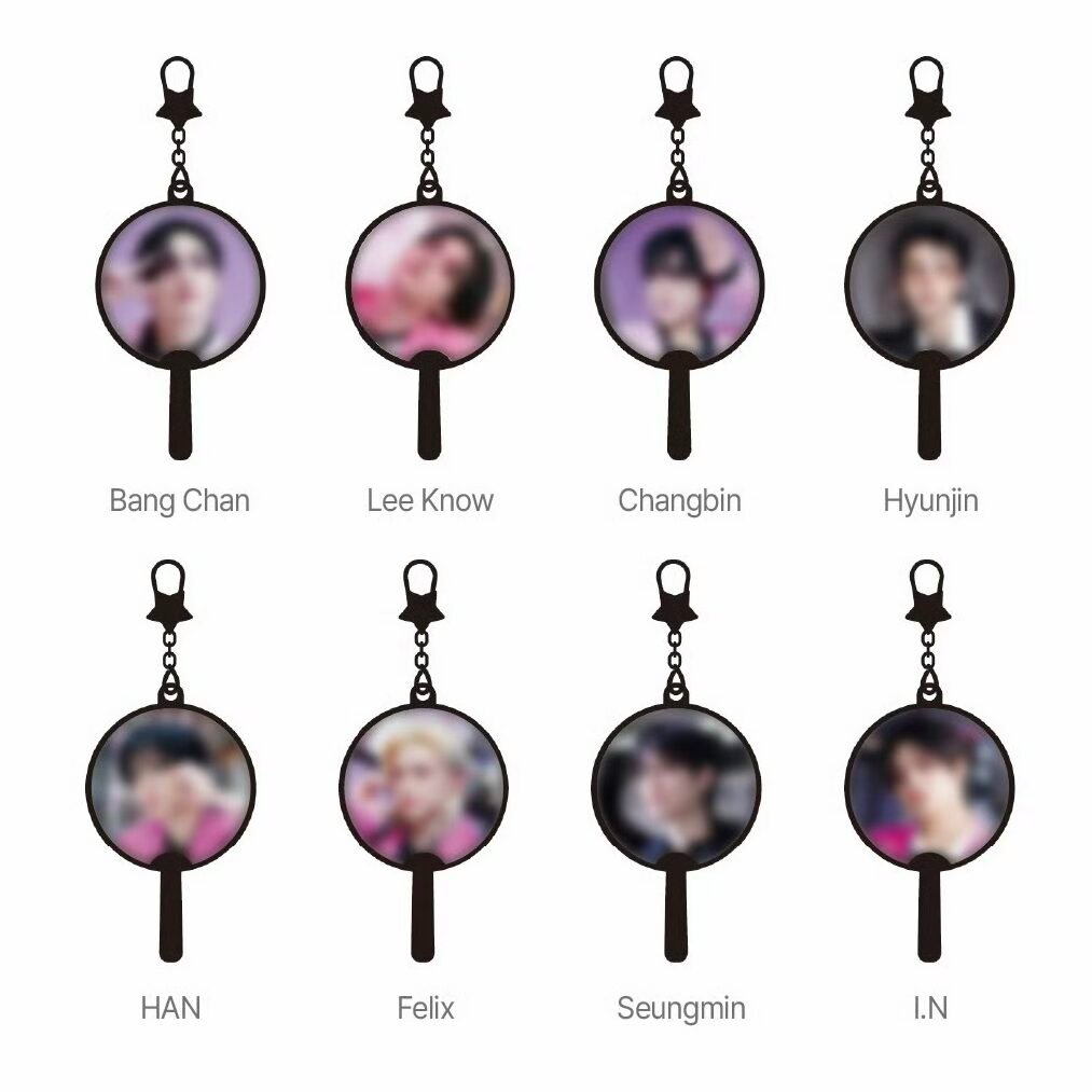 straykids-do-it-mini-image-picket-keyring-china-pop-up-exclusive