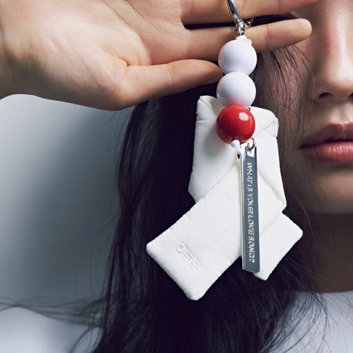 BTS POP-UP ARIRANG Message Keychain - official portrait detail