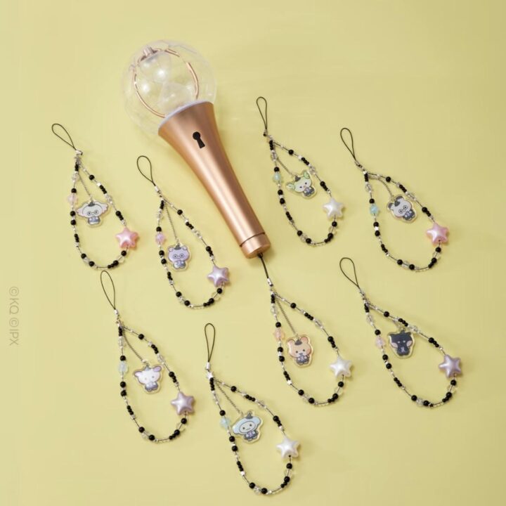 [PREORDER] ATEEZ Lightstick Strap Charm - Wonder Room Pop Up
