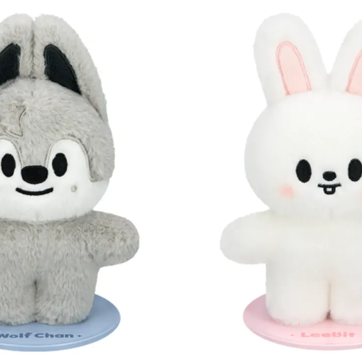 Stray Kids SKZOO PLUSH STANDING Ver. SKZOO EAATW POP UP official detail pair 01
