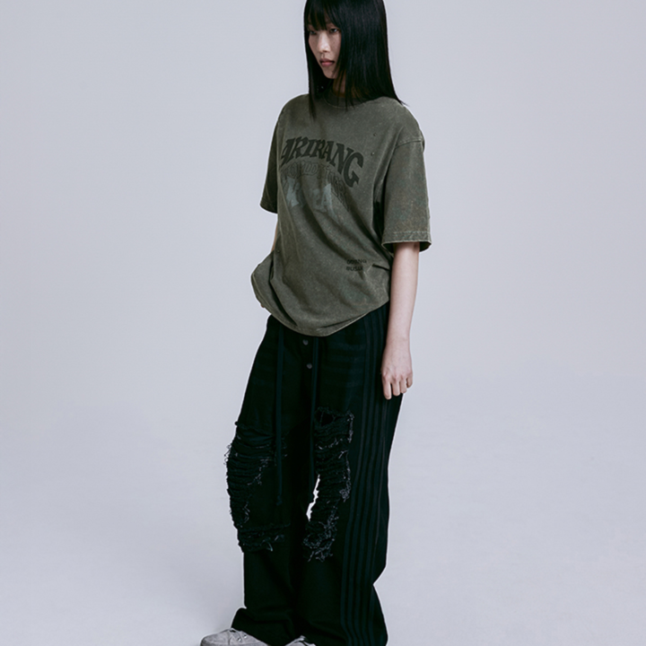 BTS World Tour ARIRANG S/S T-Shirt Korea official worn side detail