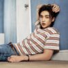 hyunjin-guess-start-shirt