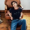 hyunjin-guess-start-shirt2