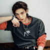 hyunjin-guess-key-graphic-t-shirt