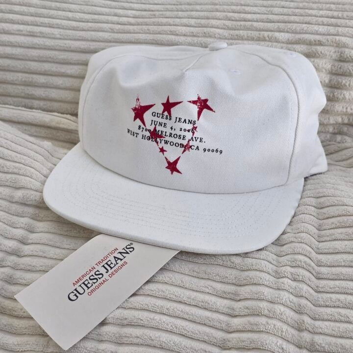 hyunjin-guess-melrose-june-4th-exclusive-hat-white