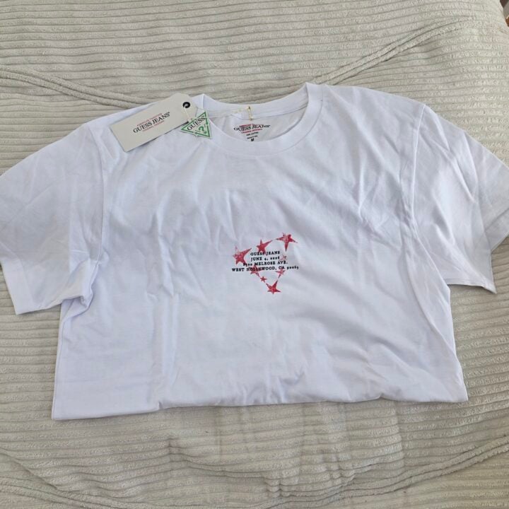 yunjin-guess-melrose-june-4th-exclusive-tee-white