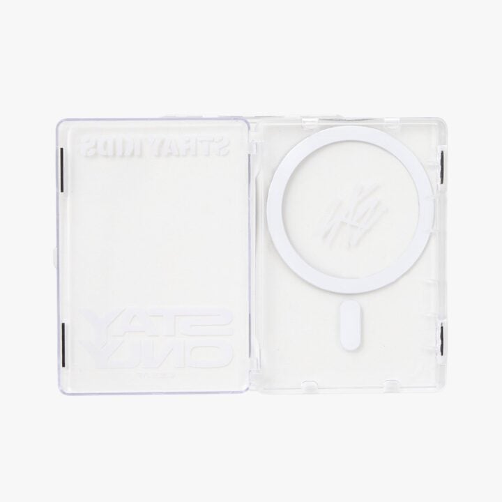 Open view of the Stray Kids RUN IT JAPAN official magnetic card case