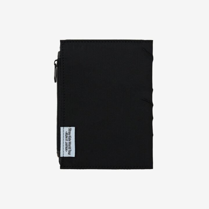 Back view of the Stray Kids RUN IT JAPAN official multi case