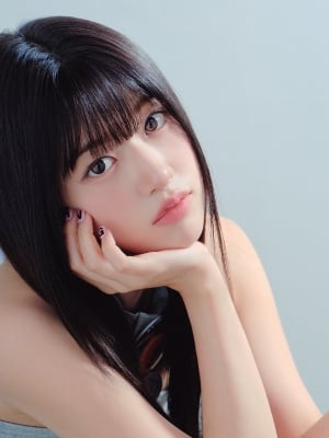 An Yujin official profile photo – IVE merchandise at KK Fans