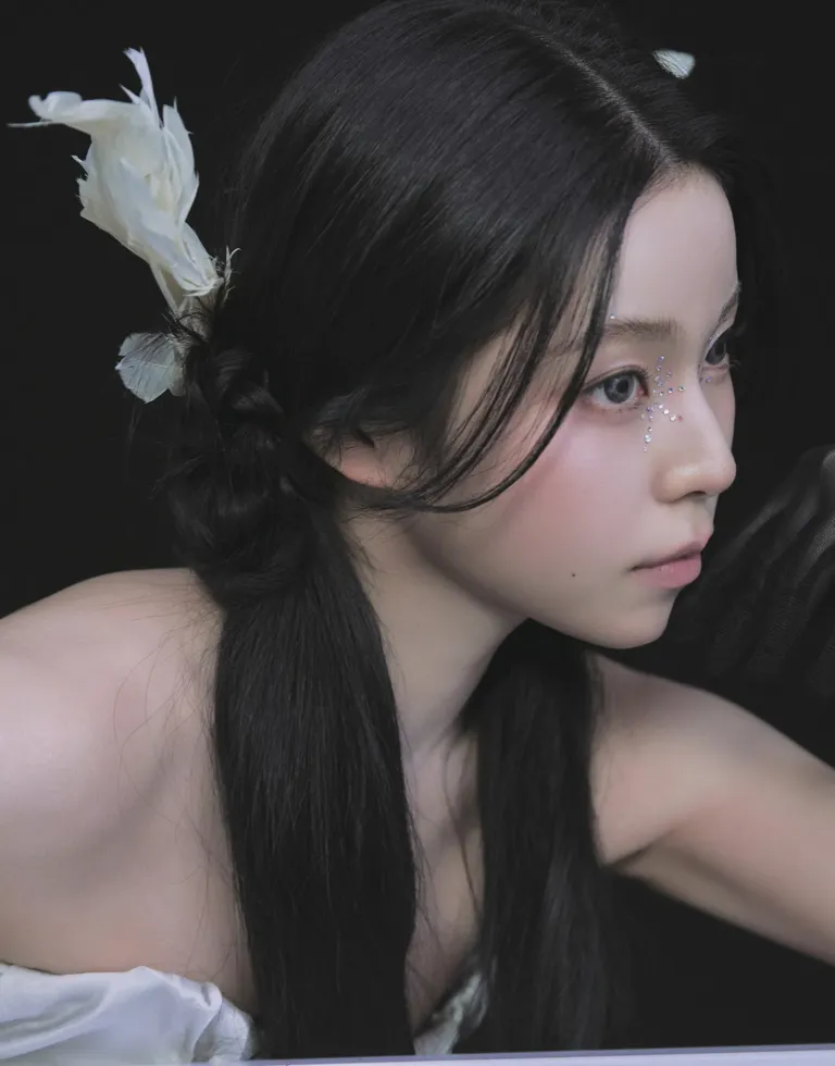 Kyujin of NMIXX official profile photo