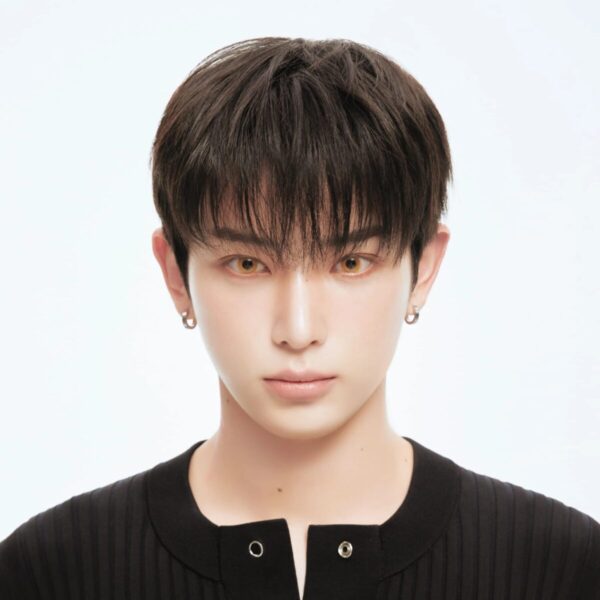 HARUA official profile photo – &TEAM merchandise at KK Fans