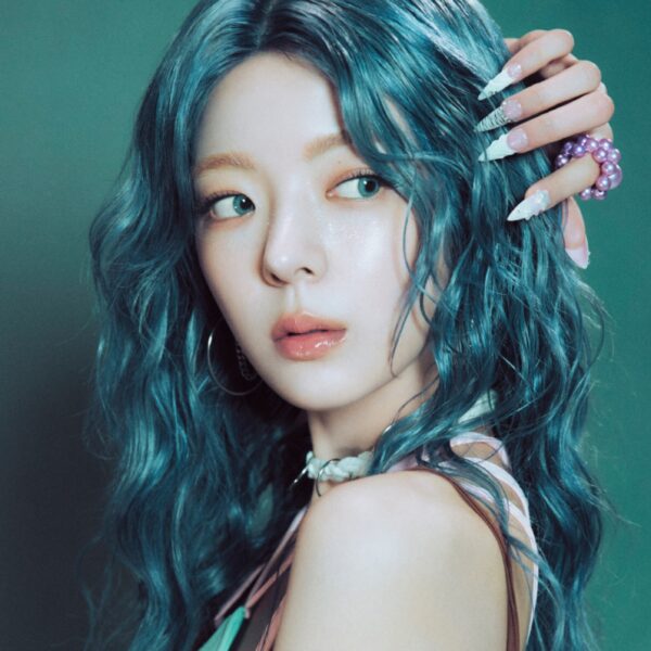Lia official profile photo – ITZY merchandise at KK Fans