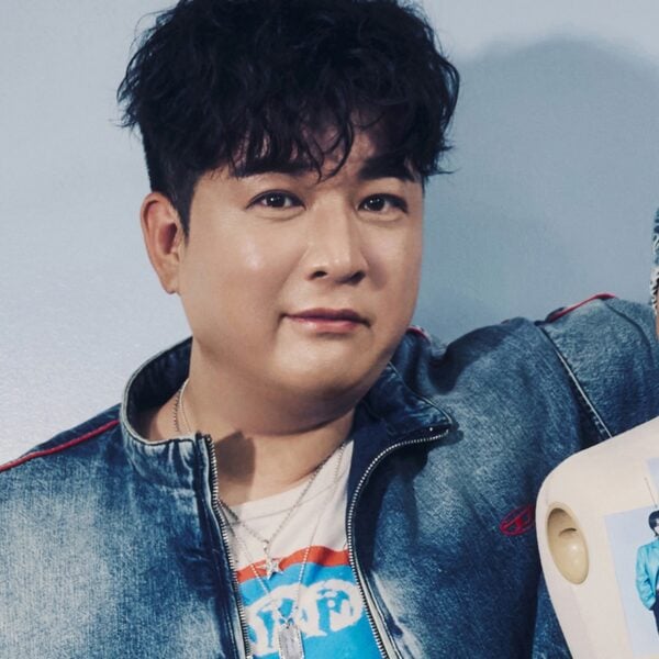 SHINDONG official profile photo – SUPER JUNIOR merchandise at KK Fans