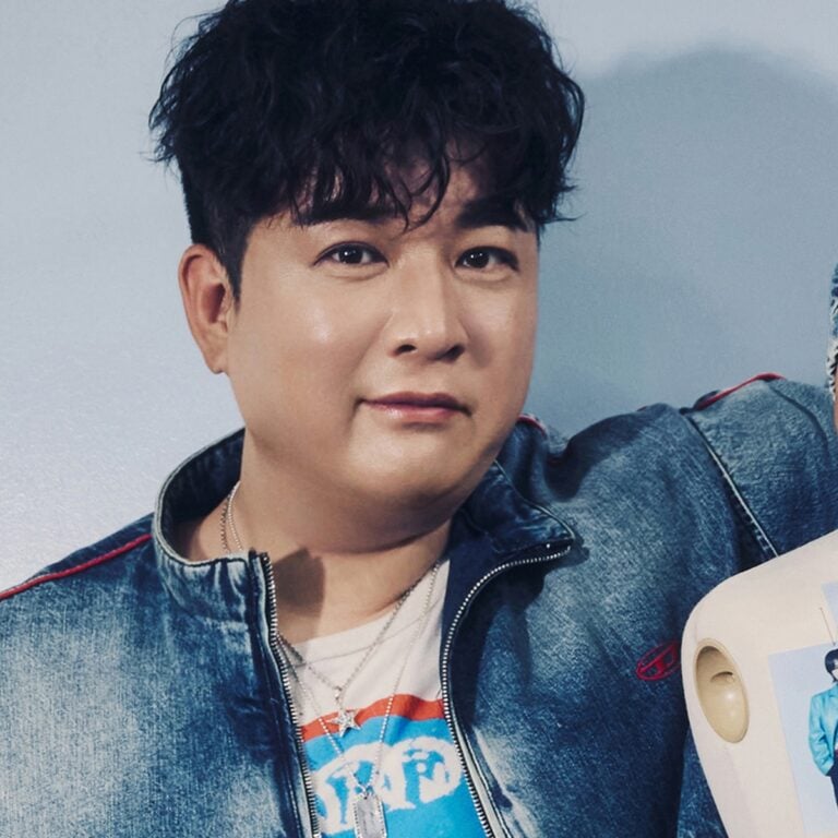 SHINDONG official profile photo – SUPER JUNIOR merchandise at KK Fans
