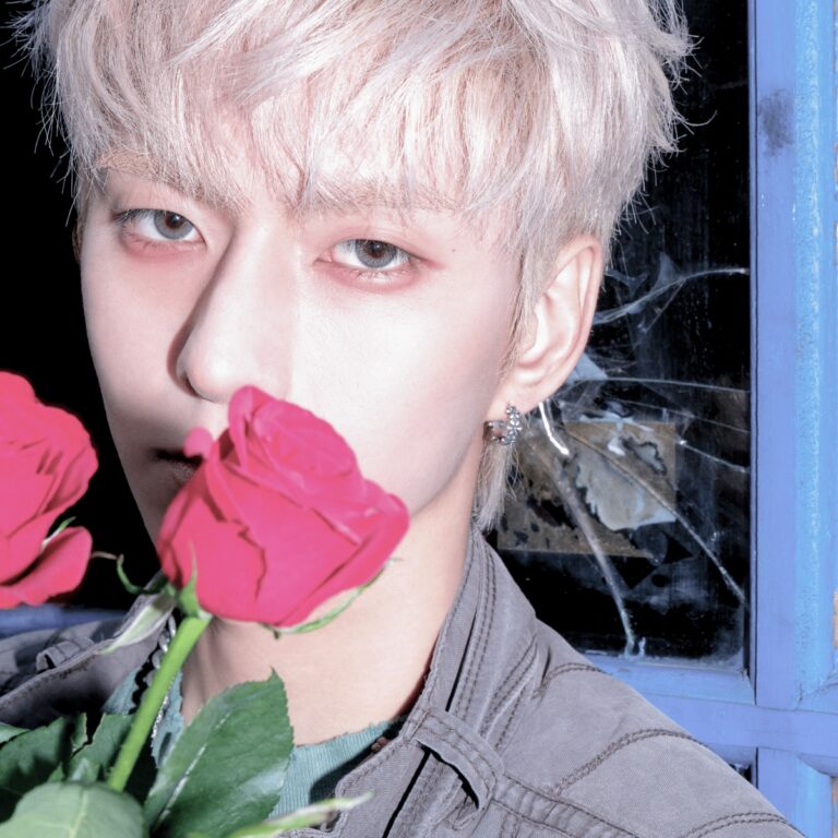 O.de official profile photo – Xdinary Heroes merchandise at KK Fans
