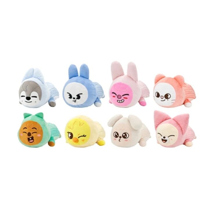 SKZOO GiGO Winter 2026 Plush Tissue Case in eight character designs