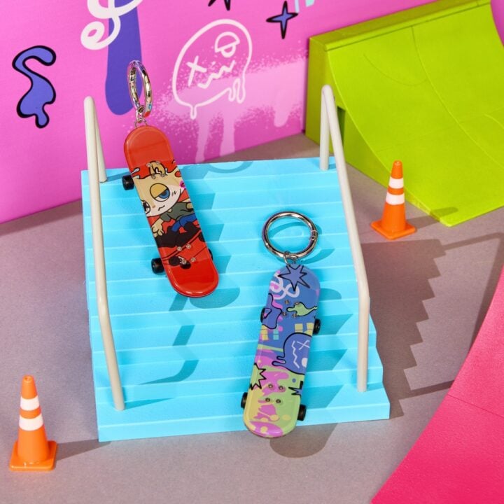 EVAN Gliddy Mini Skateboard Keyring